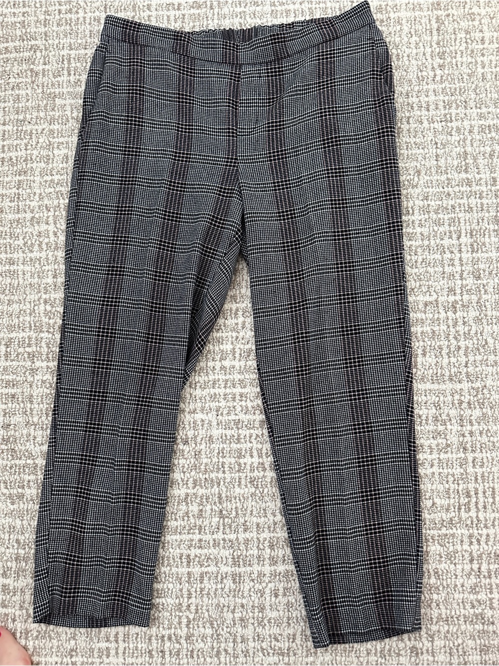 Old Navy Winter Black/White/Pink Plaid Ankle Length Elastic Waist Pants, Sz 14